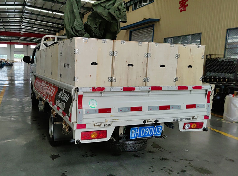 山东UG环球重工一批气动隔膜泵发货